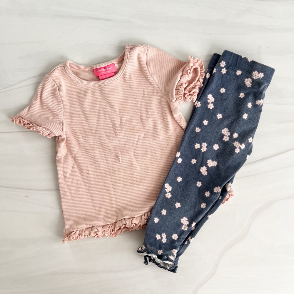 Isaac Mizrahi Pink Ribbed Top & Floral Bottoms